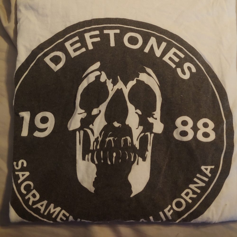 Deftones White Men's XL T-Shirt